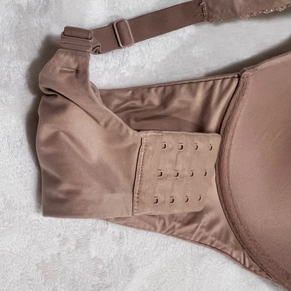 Victoria’s Secret Perfect Shape Bra 40DDD - Picture 7 of 13